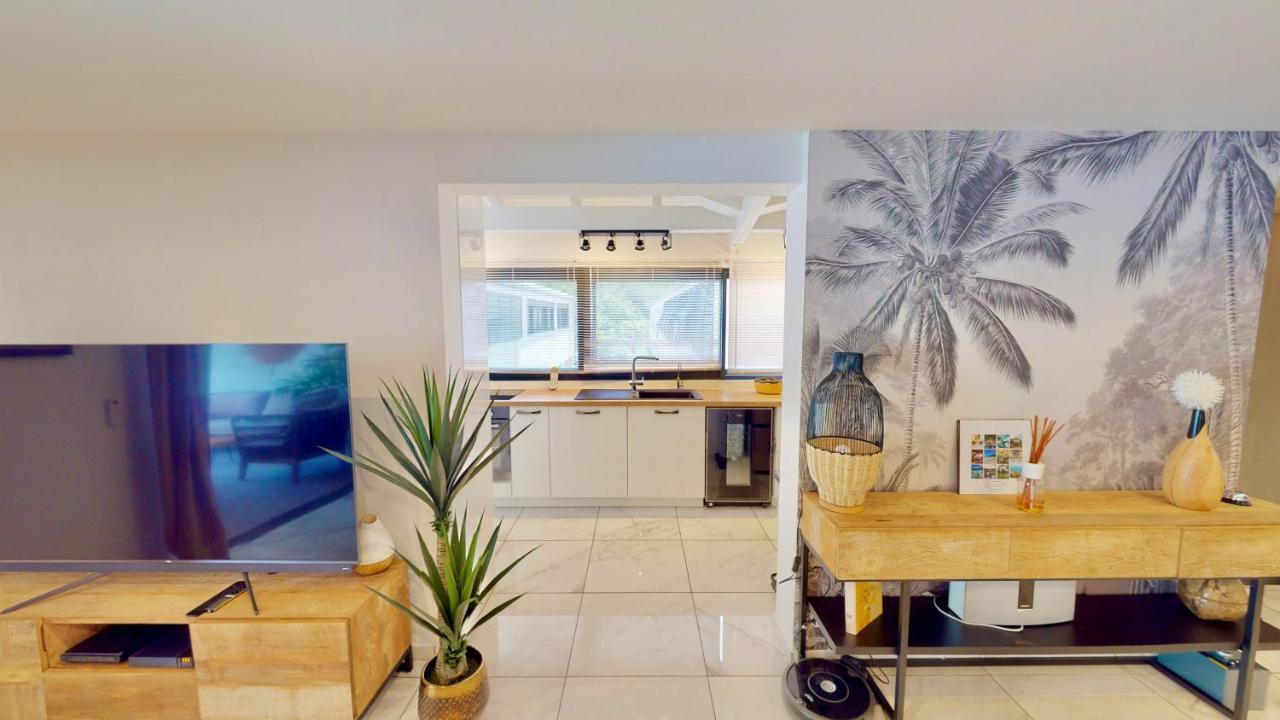 Marina, Spa & Sun - 2 Bedrooms - Luxury Apartment Anse Marcel Exteriör bild