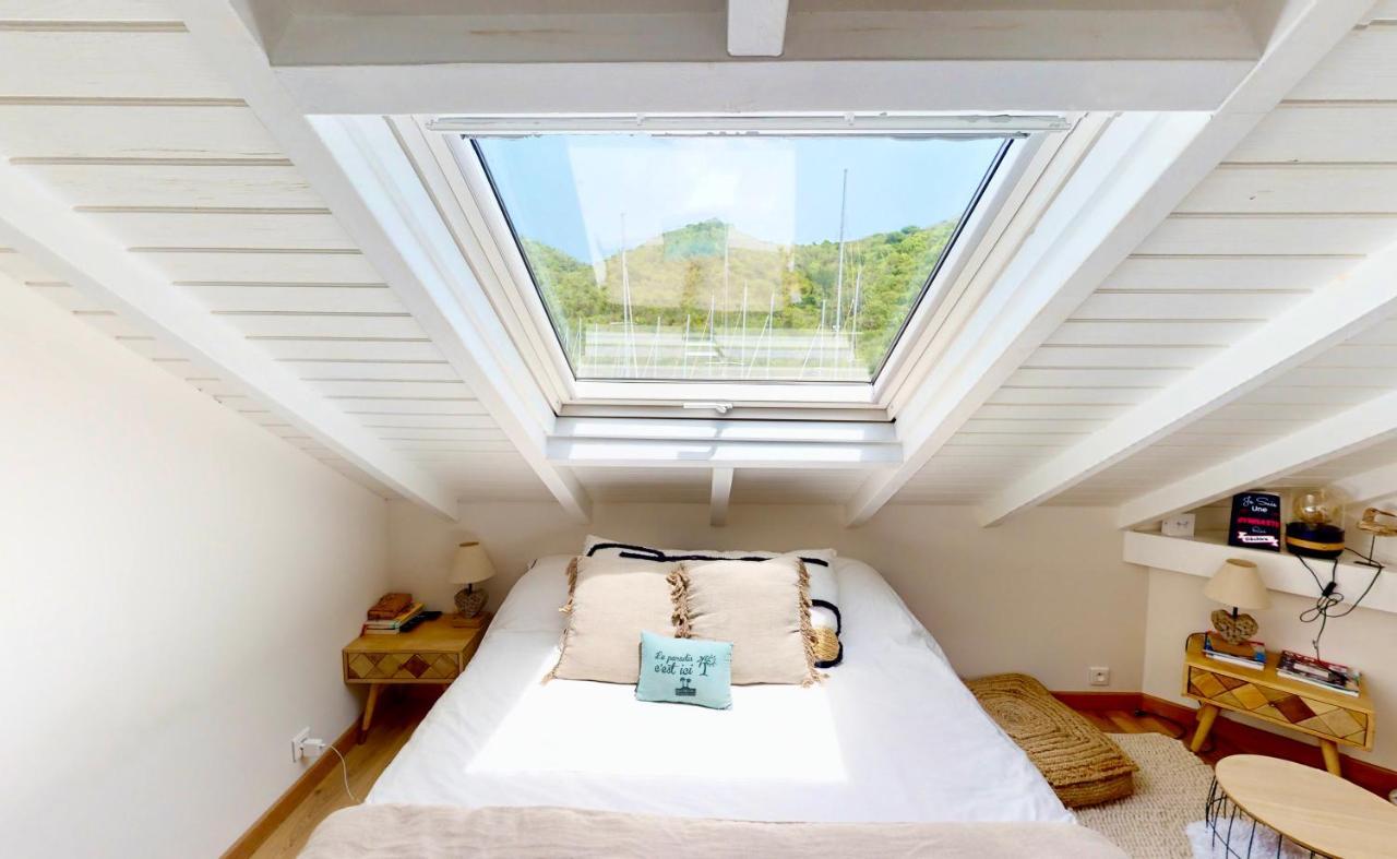 Marina, Spa & Sun - 2 Bedrooms - Luxury Apartment Anse Marcel Exteriör bild