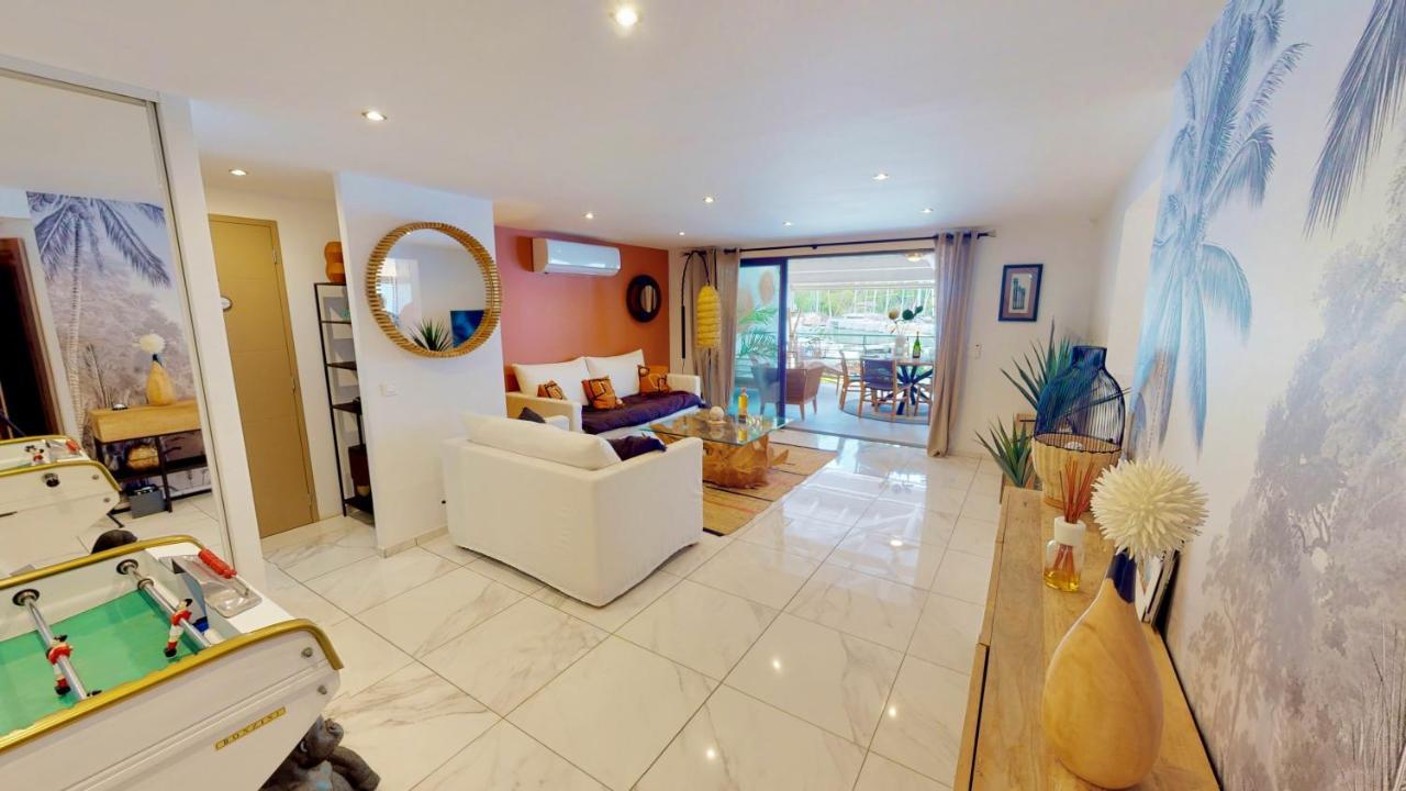 Marina, Spa & Sun - 2 Bedrooms - Luxury Apartment Anse Marcel Exteriör bild